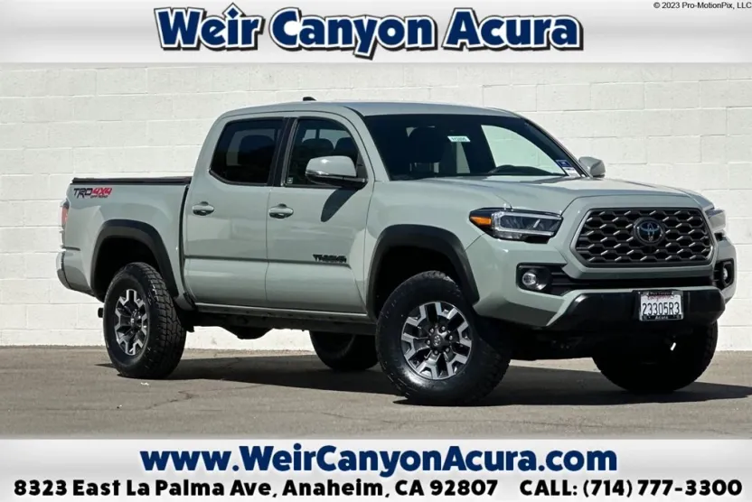 2023 Toyota Tacoma TRD Off-Road photo 1