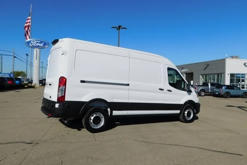 2025 Ford Transit photo 1