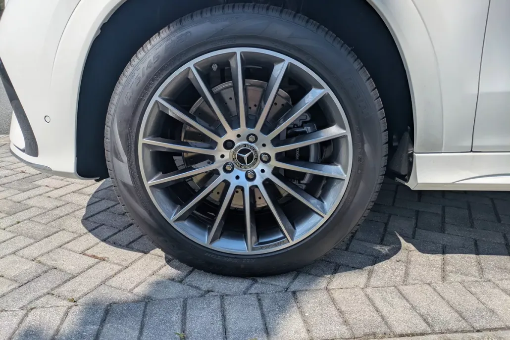 2026 Mercedes Benz GLE 350 photo 1