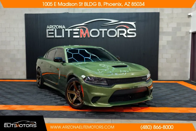 2023 Dodge Charger R/T photo 1