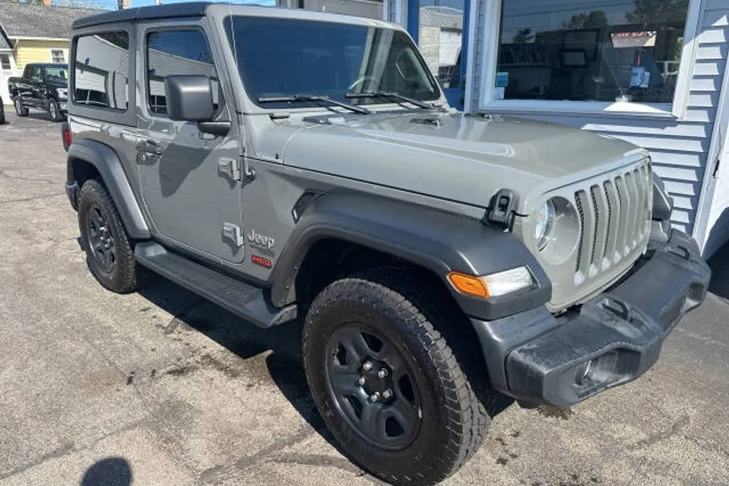 2020 Jeep Wrangler Sport photo 1