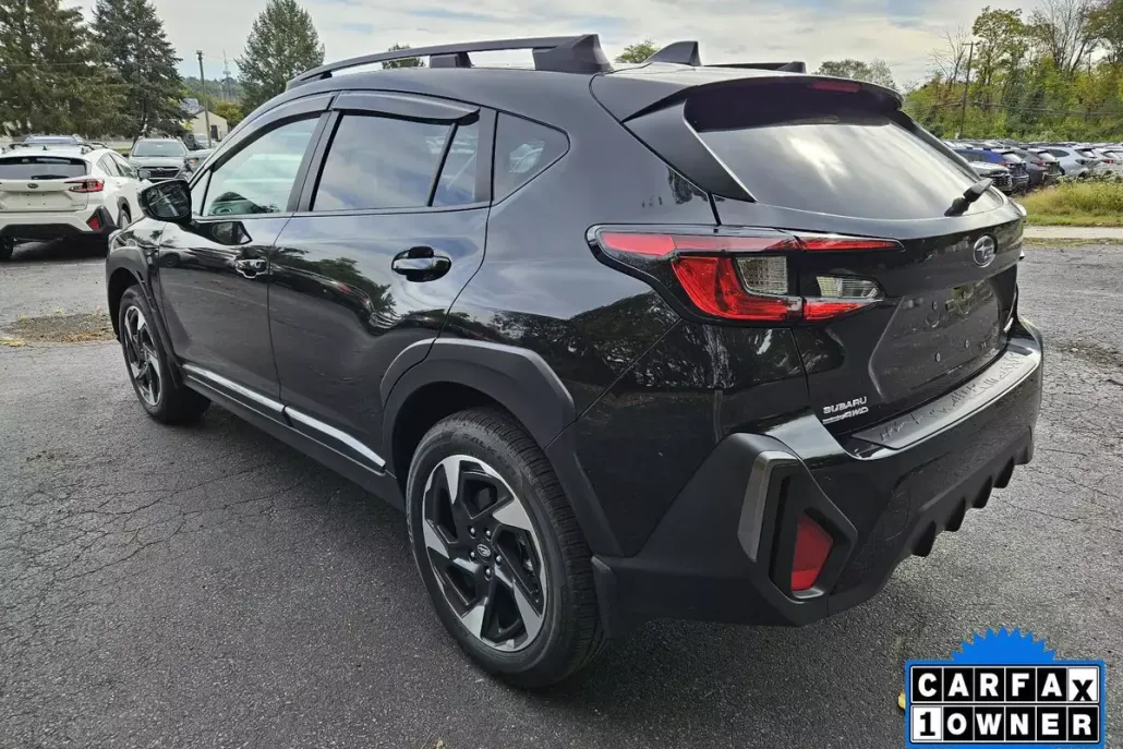 2025 Subaru Crosstrek Limited photo 1