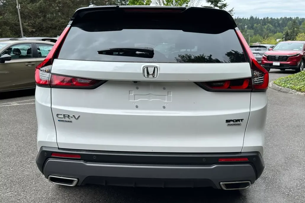 2024 Honda CR-V Hybrid Sport Touring photo 1