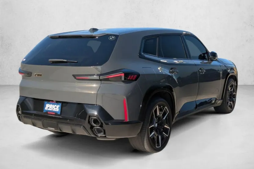 2023 Bmw XM photo 1