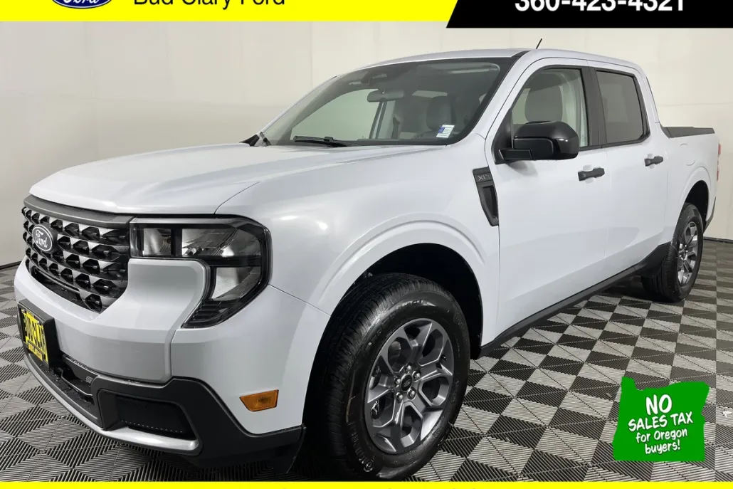 2025 Ford Maverick XLT photo 1