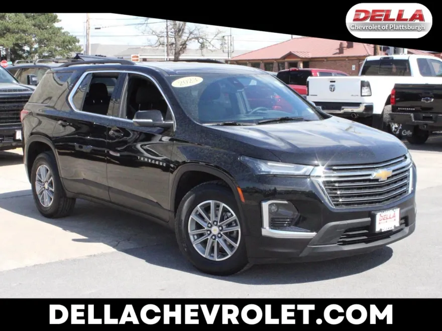 2023 Chevrolet Traverse Cloth photo 1