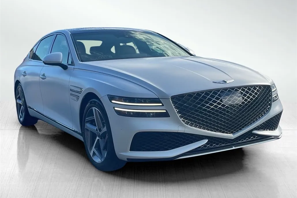 2023 Genesis G80 2.5T Sport Prestige photo 1