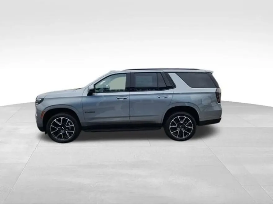 2026 Chevrolet Tahoe RST photo 1