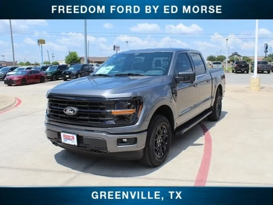 2025 Ford F-150 XLT photo 1
