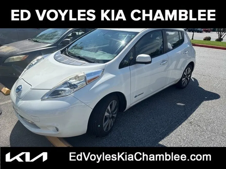 2015 Nissan Leaf SL photo 1