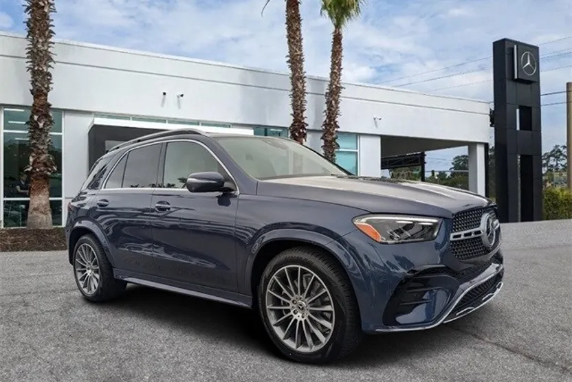 2026 Mercedes Benz GLE 450 4MATIC photo 1