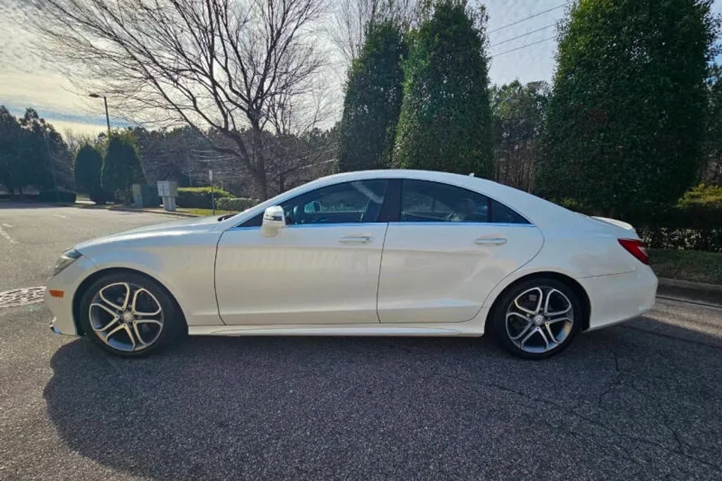 2015 Mercedes Benz CLS 400 photo 1