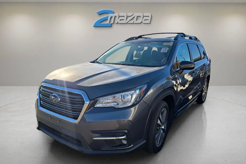 2022 Subaru Ascent Limited photo 1