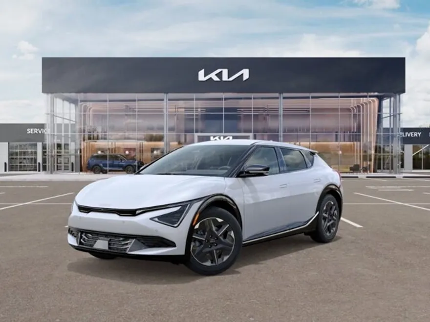 2025 Kia EV6 Light photo 1