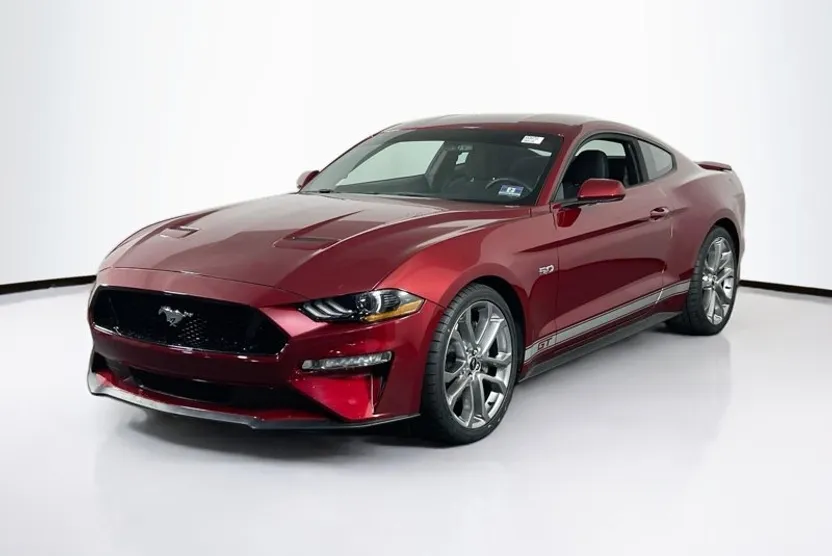 2019 Ford Mustang GT photo 1