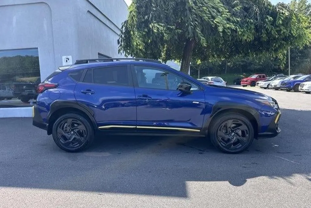 2024 Subaru Crosstrek Sport photo 1