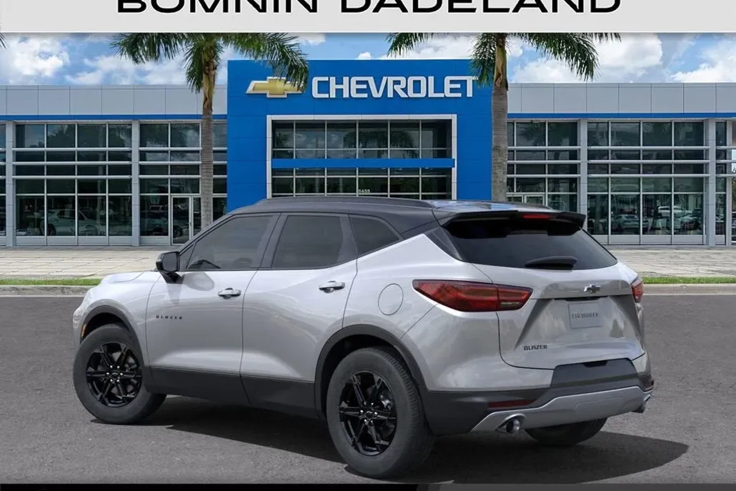 2025 Chevrolet Blazer 3LT photo 1