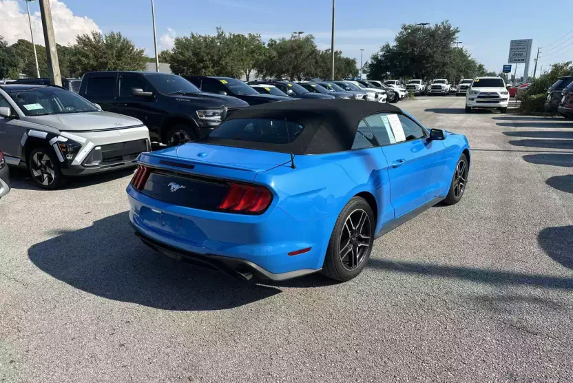 2023 Ford Mustang EcoBoost Premium Convertible photo 1