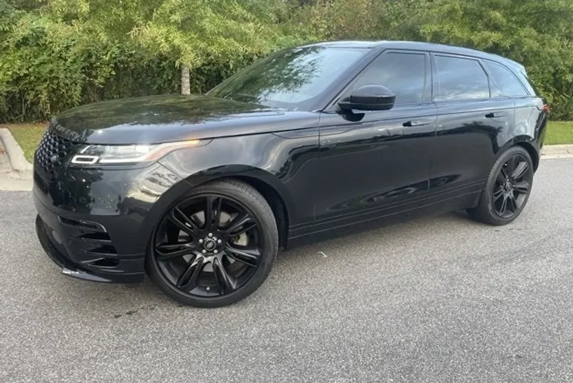 2023 Land Rover Range Rover Velar P400 HST photo 1