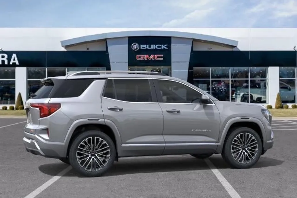 2026 Gmc Terrain Denali photo 1