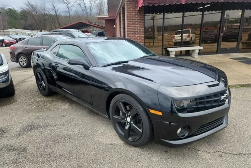 2010 Chevrolet Camaro SS photo 1