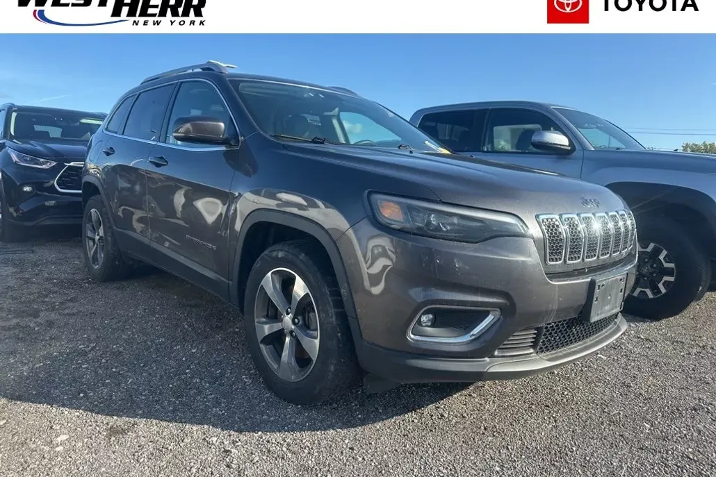 2019 Jeep Cherokee Limited photo 1