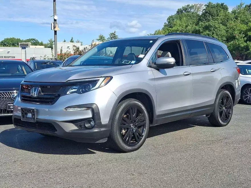 2022 Honda Pilot Special Edition photo 1