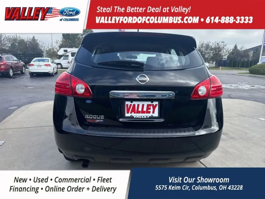 2013 Nissan Rogue S photo 1