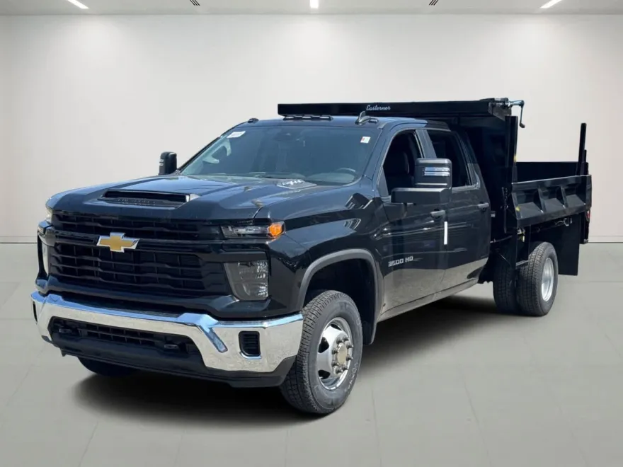 2024 Chevrolet Silverado 3500HD Work Truck photo 1