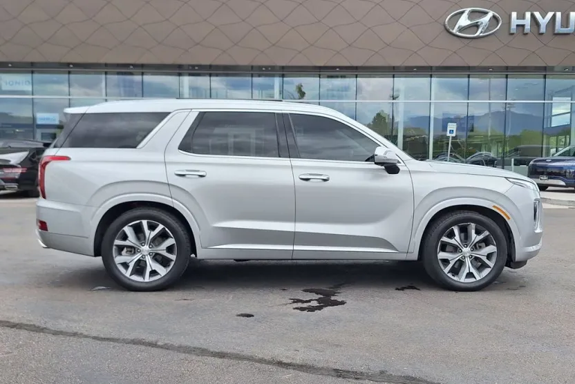 2022 Hyundai Palisade Limited photo 1