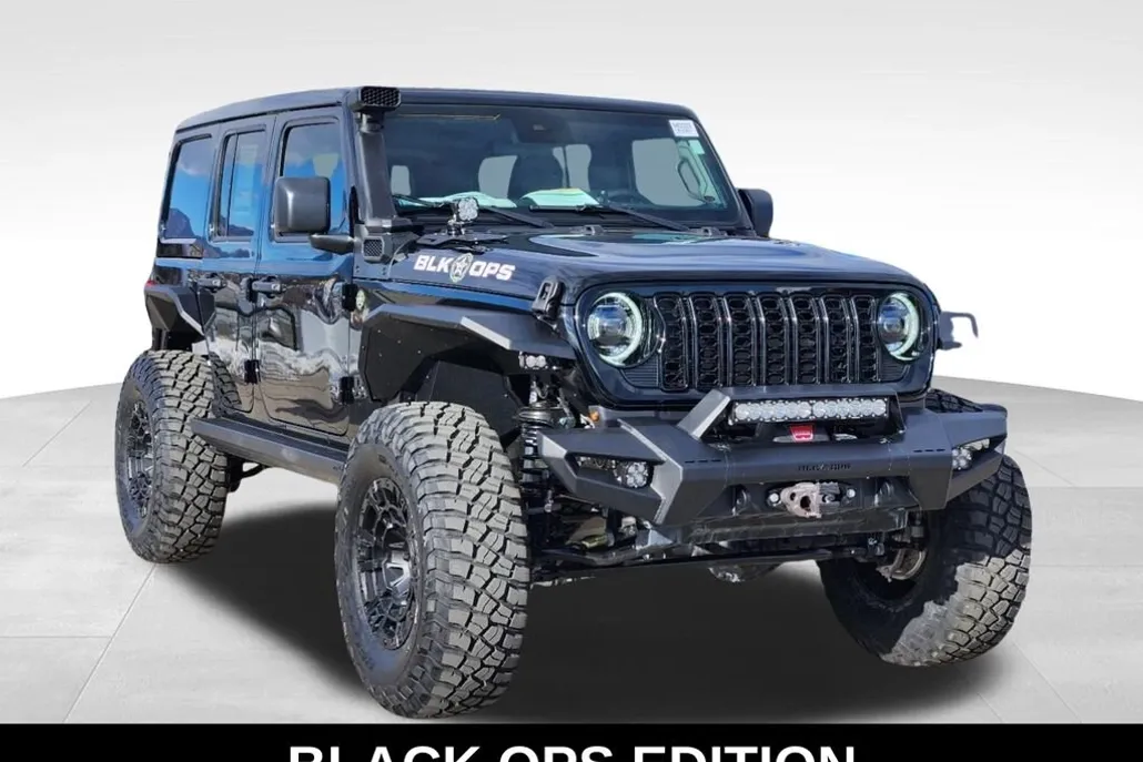 2025 Jeep Wrangler Willys photo 1
