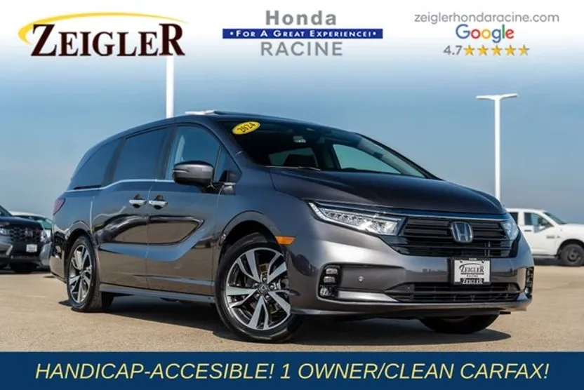 2024 Honda Odyssey Touring photo 1