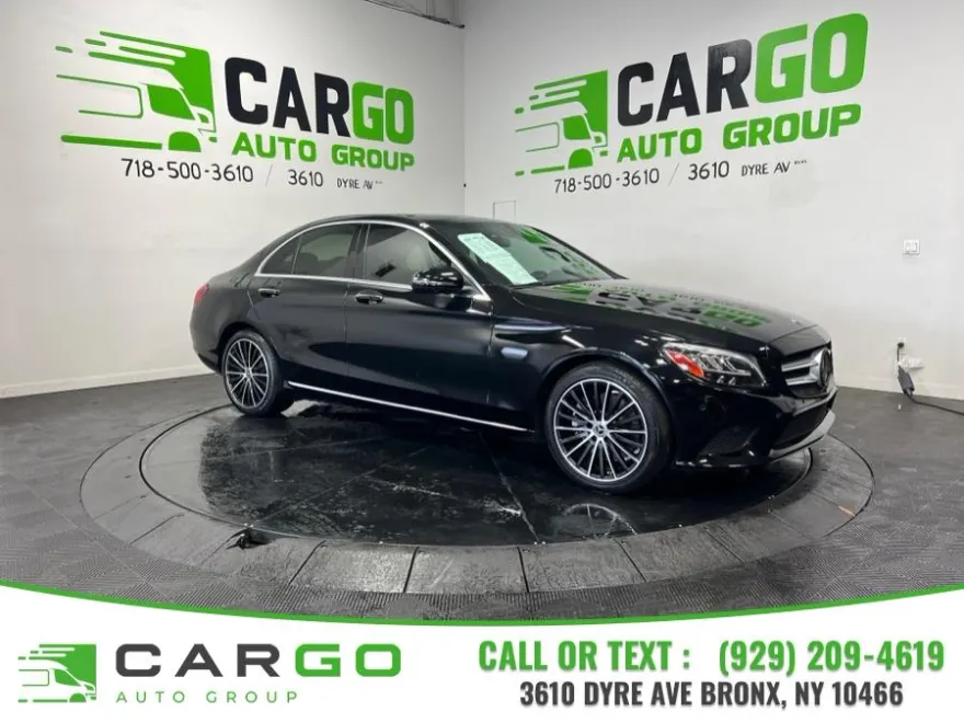 2020 Mercedes Benz C 300 photo 1