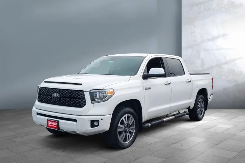 2018 Toyota Tundra SR5 photo 1