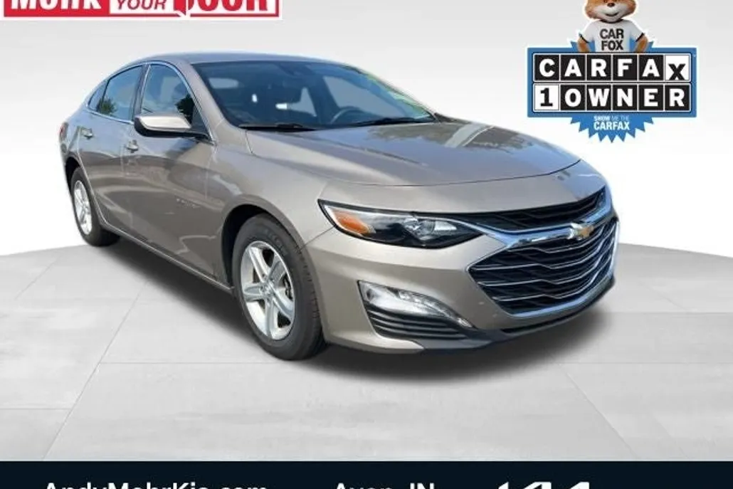 2024 Chevrolet Malibu 1LT photo 1