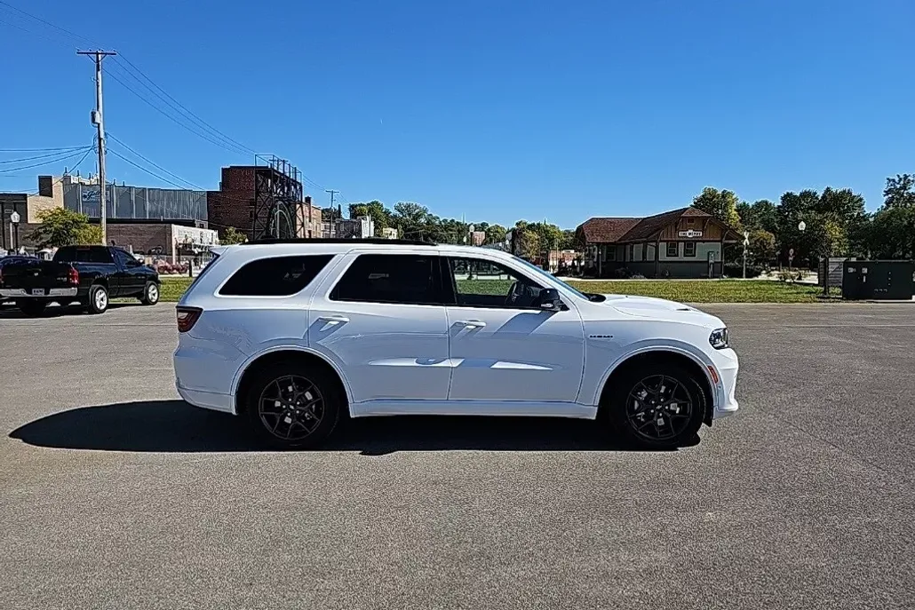 2026 Dodge Durango GT Premium photo 1