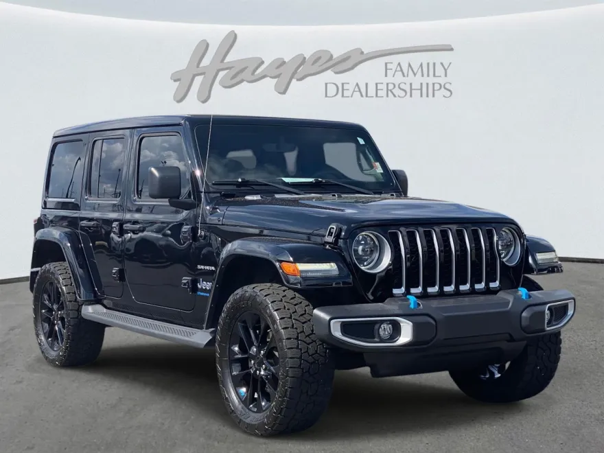 2023 Jeep Wrangler 4xe Sahara photo 1