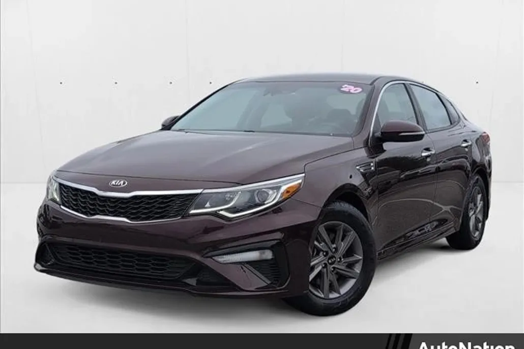 2020 Kia Optima LX photo 1