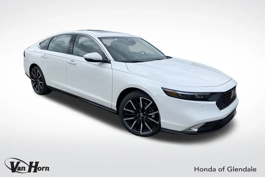 2025 Honda Accord Hybrid Touring photo 1