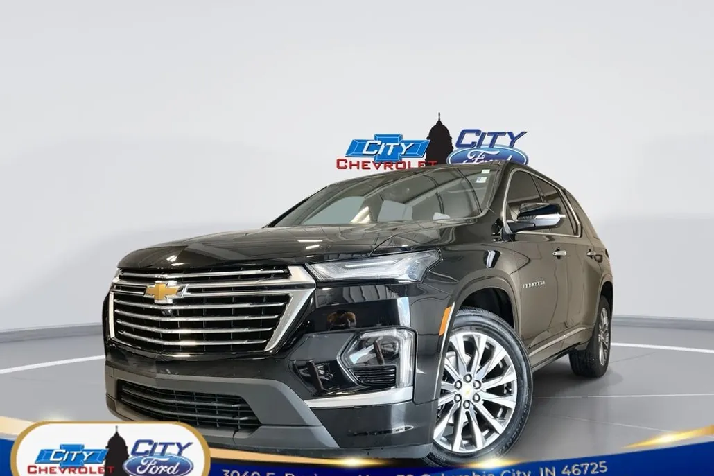 2023 Chevrolet Traverse Premier photo 1