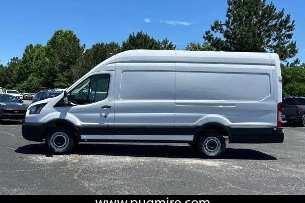 2025 Ford Transit Cargo Van photo 1