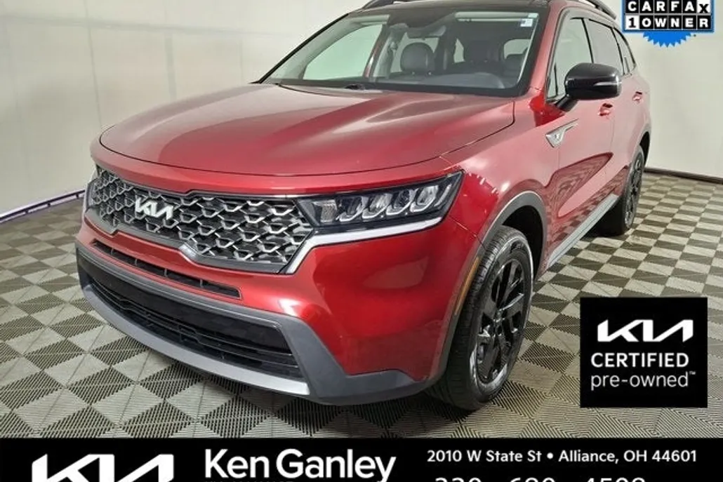 2022 Kia Sorento S photo 1