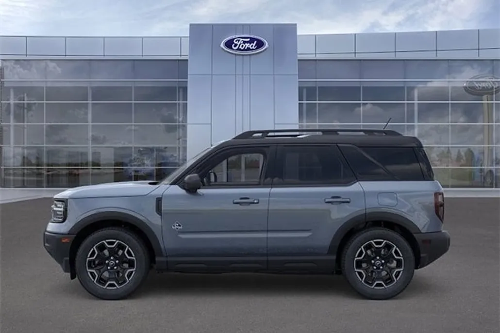 2025 Ford Bronco Sport Outer Banks photo 1