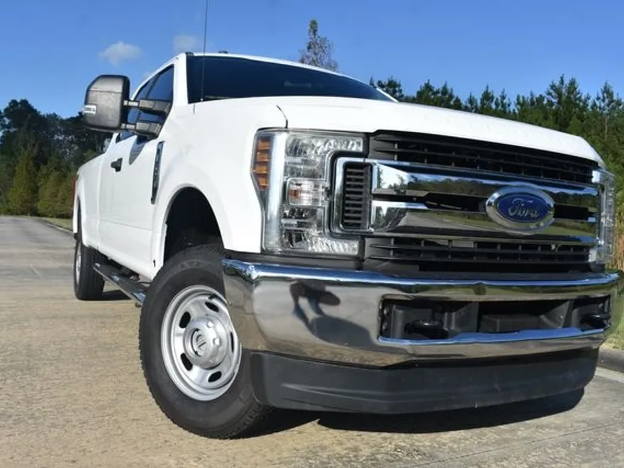 2019 Ford F-250 XLT photo 1