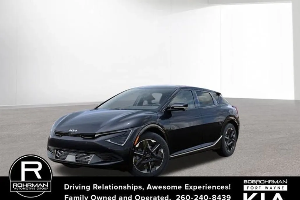 2025 Kia EV6 Wind photo 1
