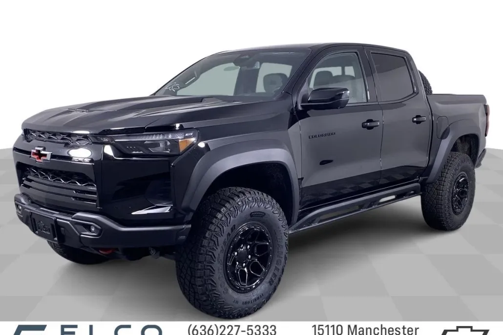 2025 Chevrolet Colorado ZR2 photo 1