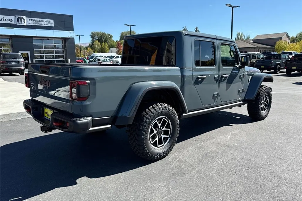 2025 Jeep Gladiator Rubicon photo 1