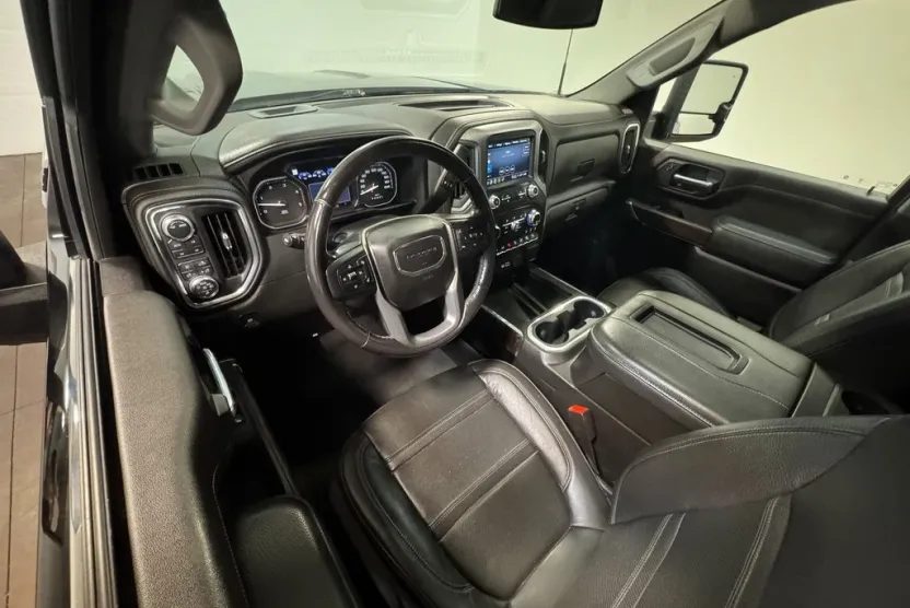 2022 Gmc Sierra HD Denali photo 1