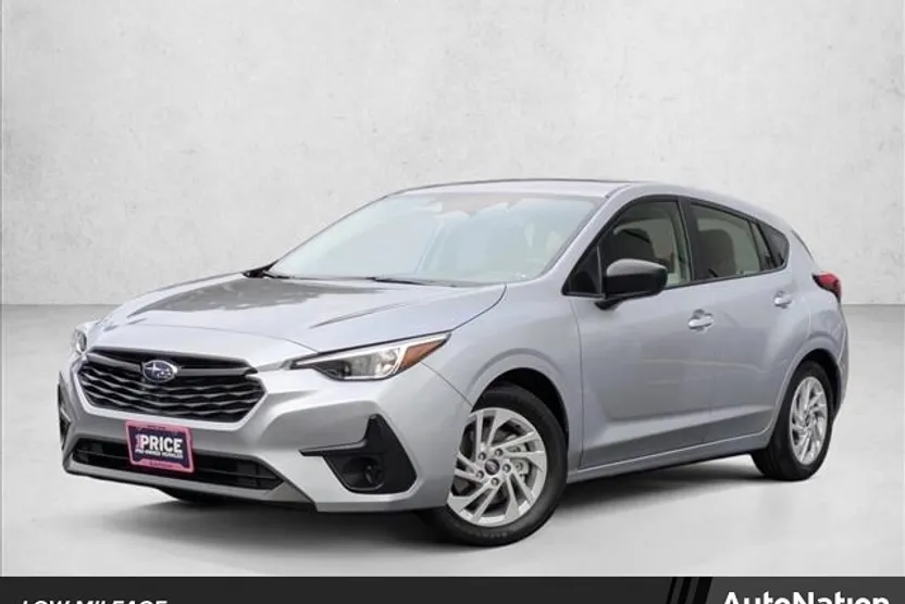 2025 Subaru Impreza Base photo 1