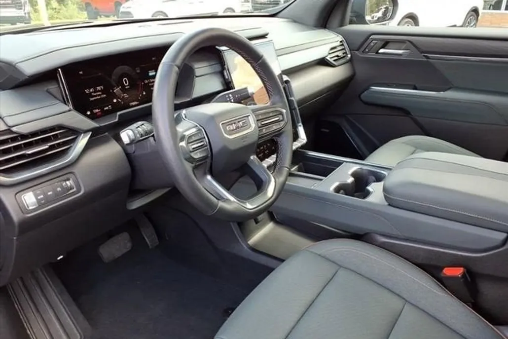 2024 Gmc Acadia AT4 photo 1
